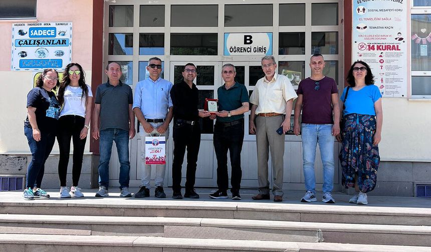 Eğitim-İş’ten Emekli Öğretmen Yusuf Görgülü’ye Vefa Ziyareti