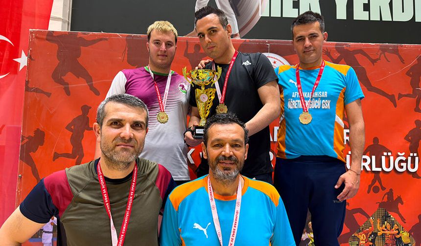 Akşehirli Sporcu Asfon Milli Eğitim Müdürlüğü İle Şampiyonluk Sevinci Yaşadı