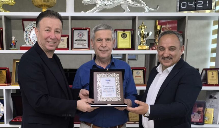 Başkan Ender Kalkan’dan Eski Başkanlara Teşekkür