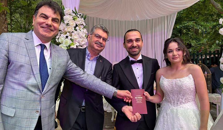 Dr. Emine Betül Sezgin ile Mühendis İsmail Zahid İşcan Dünya Evine Girdi