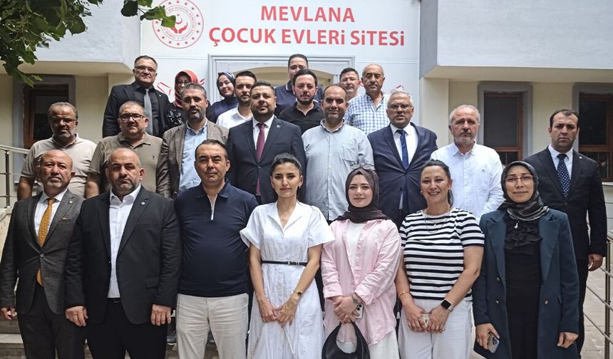 MHP Konya'dan Çocuk Evlerinde Aşure Buluşması