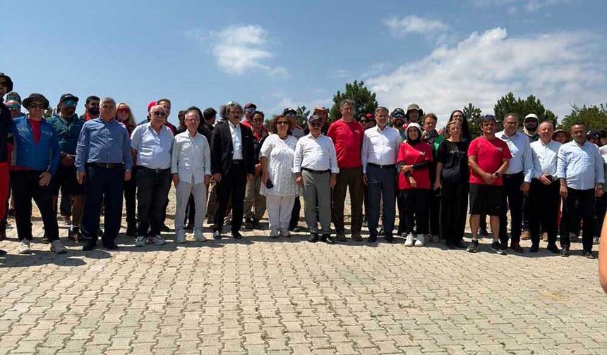 Kaymakam Yiğit’ten Akşehir XC Open Yarışmasına Ziyaret