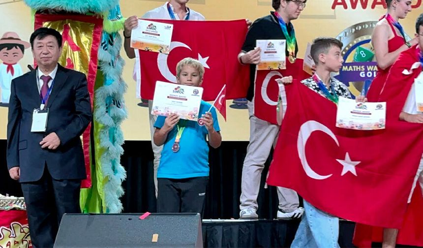 Genç Matematikçi Uzay Düzgün'den Dünya Çapında Başarı