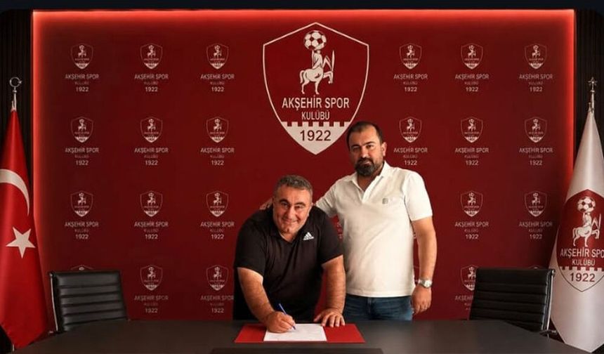 1922 Akşehirspor Sportif Direktör Niyazi Kart’ı Açıkladı