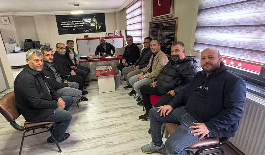 Ender Kalkan ve Ekibinden Pervasız Gazetesi’ne Ziyaret
