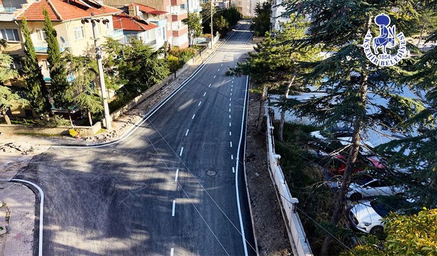 Sağlık Sokak’ta 7 Bin Metrekare Sıcak Asfalt Serildi