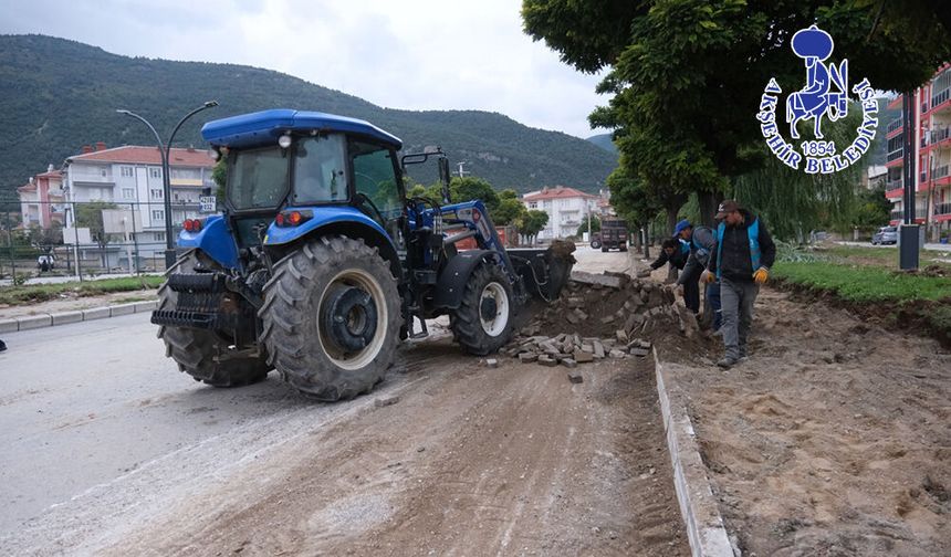 Kuvayi Milliye Parkı'nda Yenileme Çalışmaları Başladı