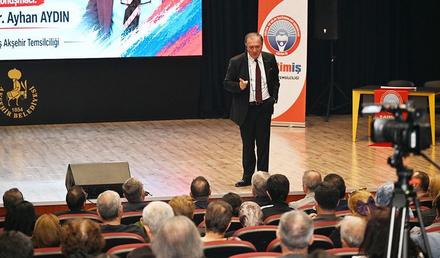 Eğitim-İş Konferansında Atatürk’ün Eğitim Anlayışı Ele Alındı