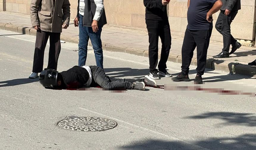 Akşehir’de Feci Kaza: 23 Yaşındaki Kurye Hayatını Kaybetti