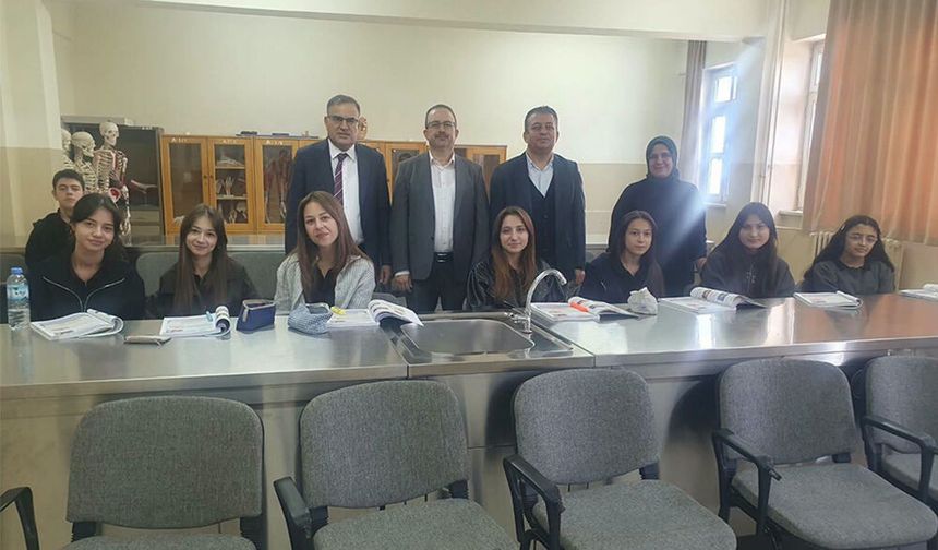 Topaloğlu, Tornacı Erol Cumbul TOKİ MTAL’de Öğrencilerle Buluştu