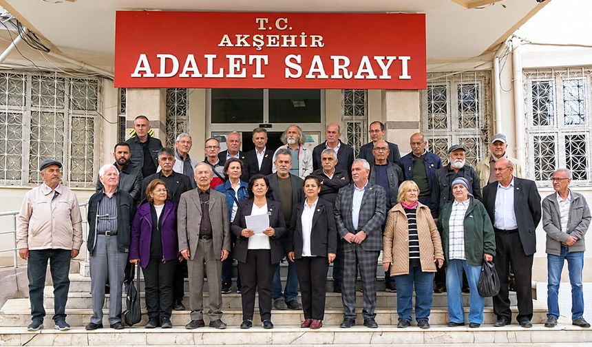 Yeni Parti Akşehir İlçe Başkanı Sevim Uzun Mazbatasını Aldı