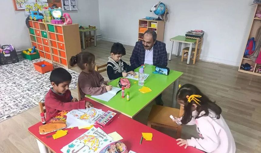İşcan'dan Sülüklü Okullarına Ziyaret