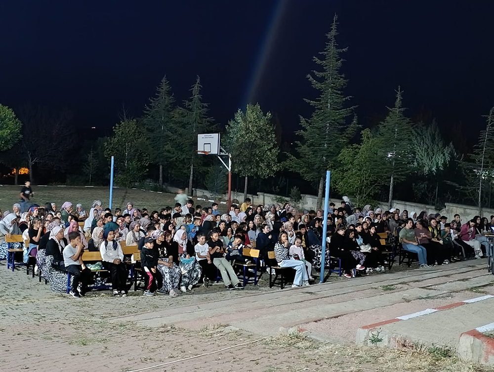 169600F4 Bb56 4E5B A1A4 D2B3F8Ad9C6C