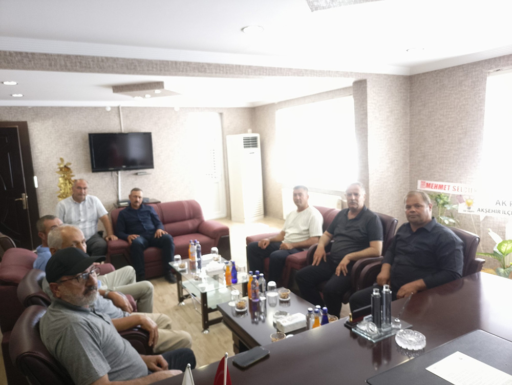 527448697 1324675949660881 3840330468447985642 N