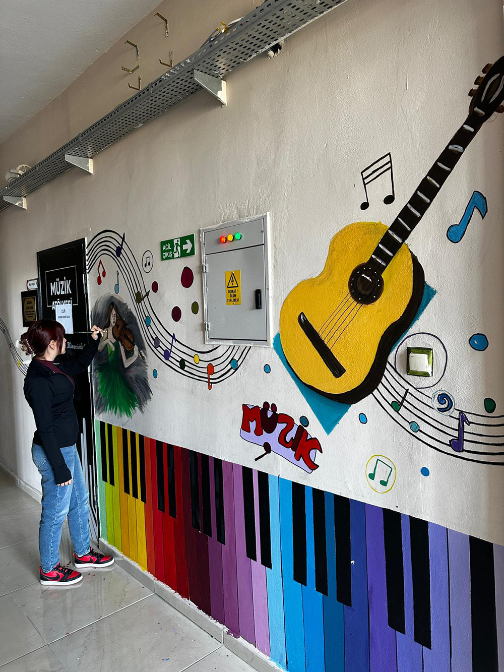 3F70A4Fe B8F9 4Aff 8F5A C3Bec81C7500