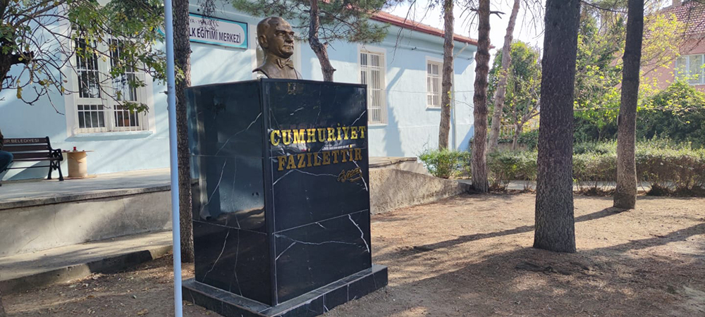 B821D96E C4D5 4Ad3 B2E3 8A2C74A5F2A9