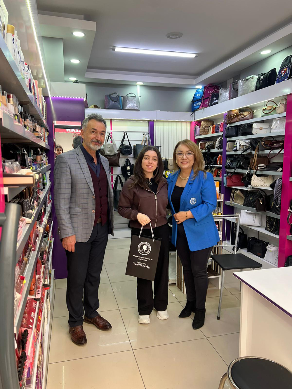 2F5Baee4 94Cb 43Fb 8165 C349E489168B