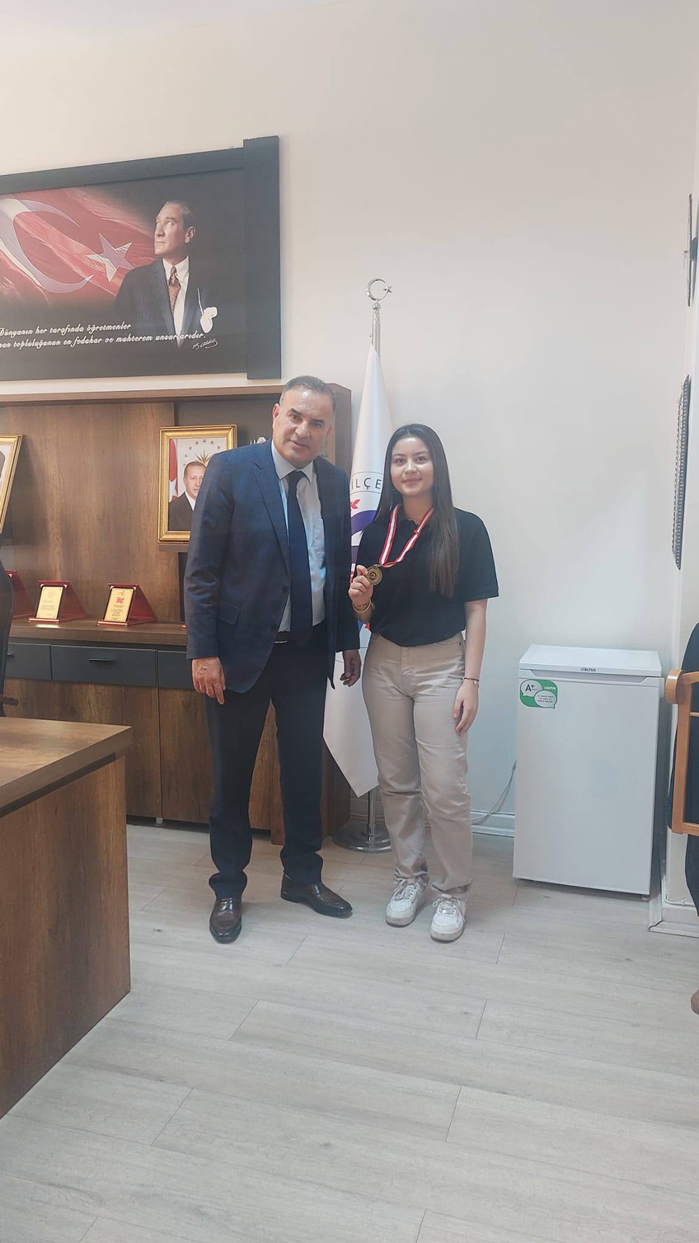 584411198 1573972677106398 2161002109799906868 N