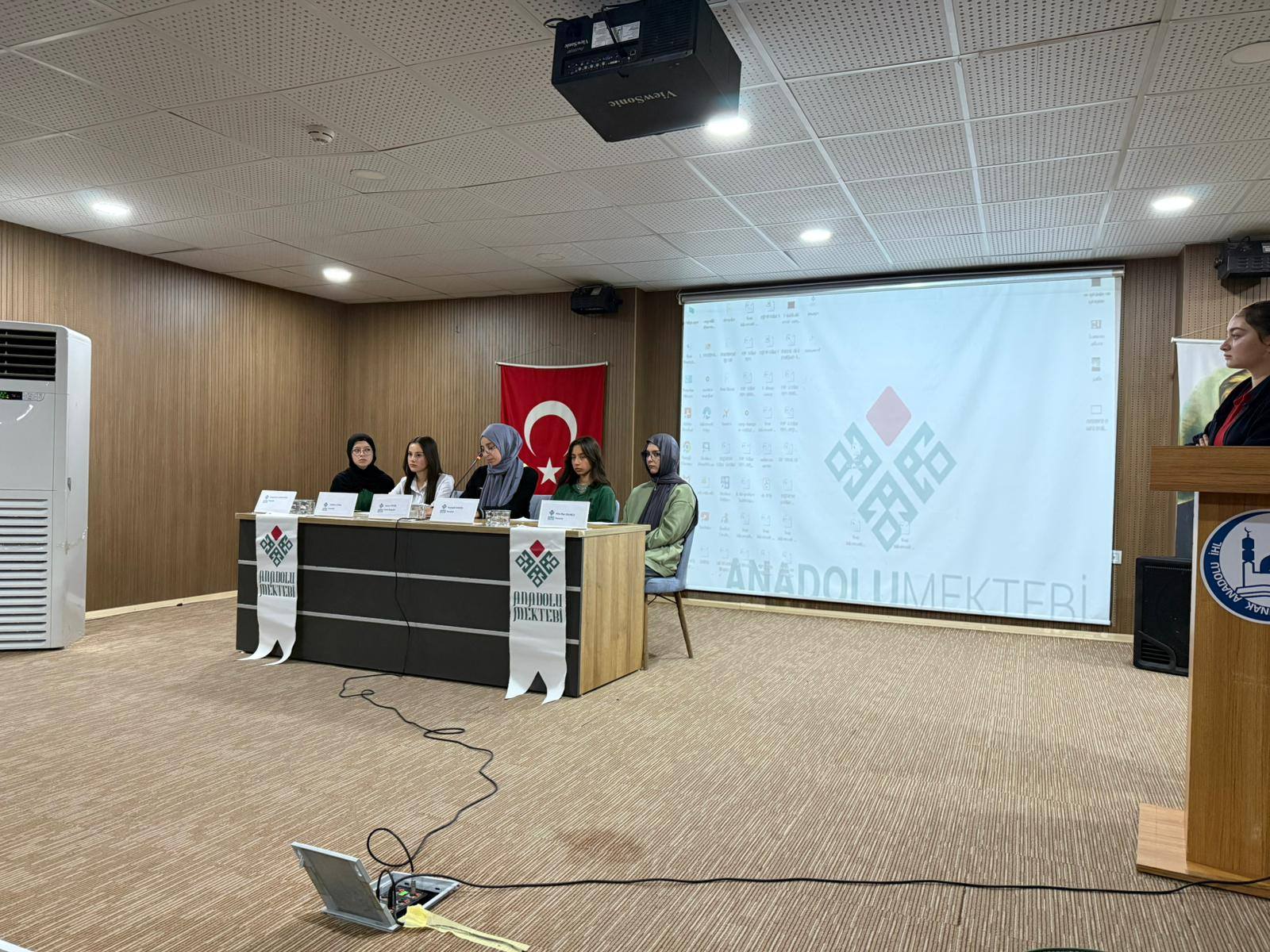 589594757 1581128099724189 4621661321762663572 N