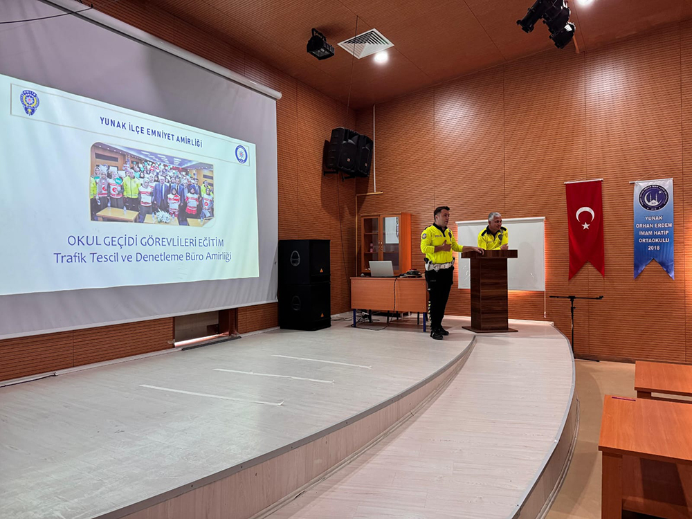 61D92458 91F2 4B71 A796 C40250F1452B