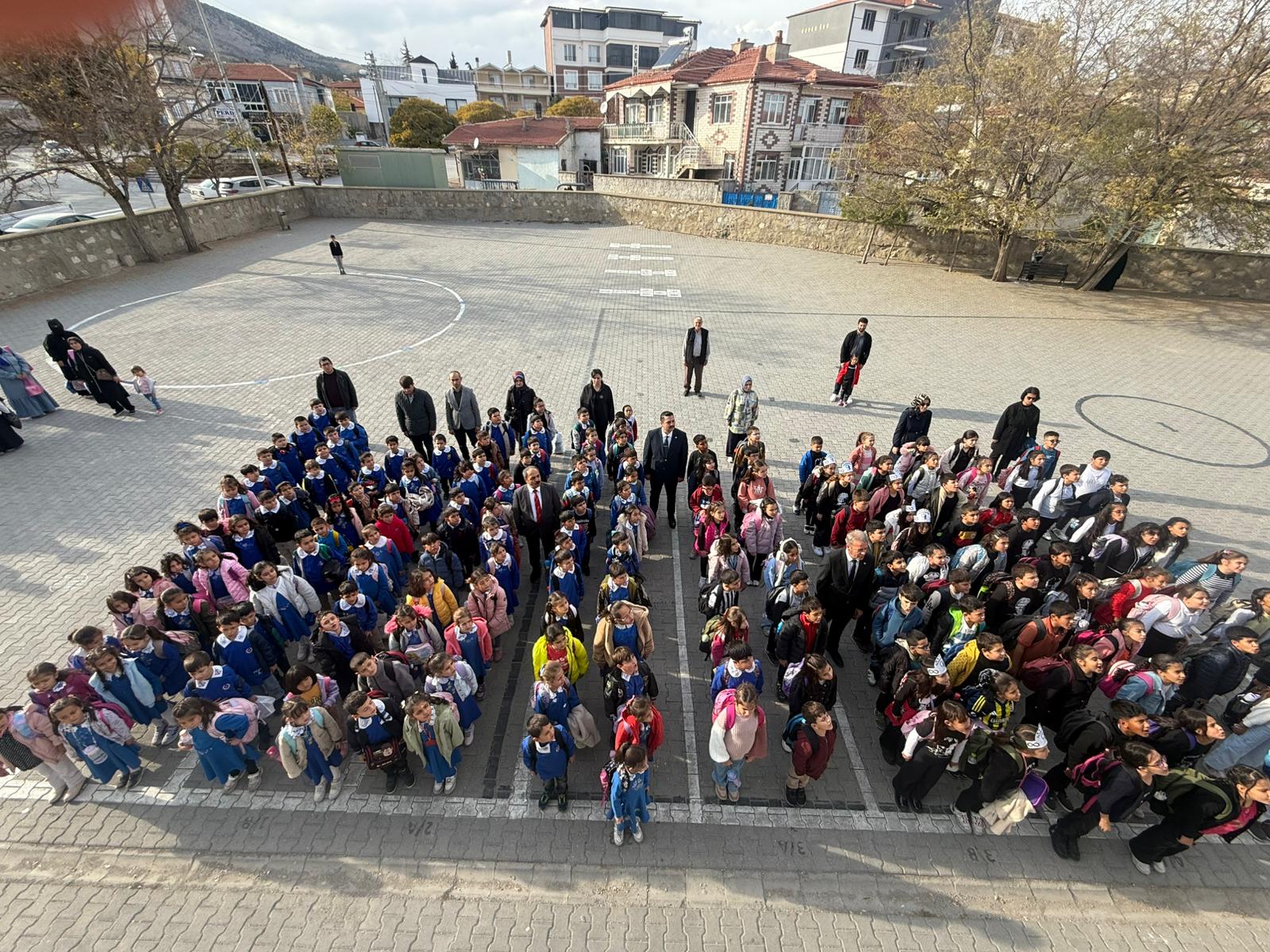 6Ab2E3E1 9A61 49E7 94Ff D82Dffb7C863