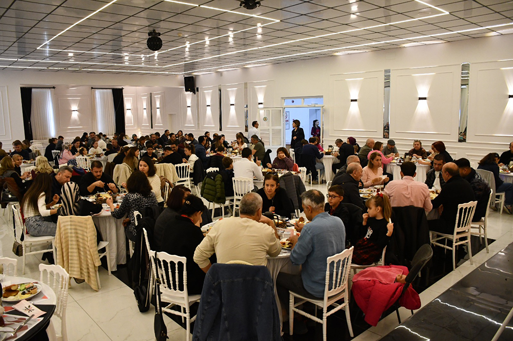 A256Cb29 9727 4F3C Afac 06B676Fefa3B