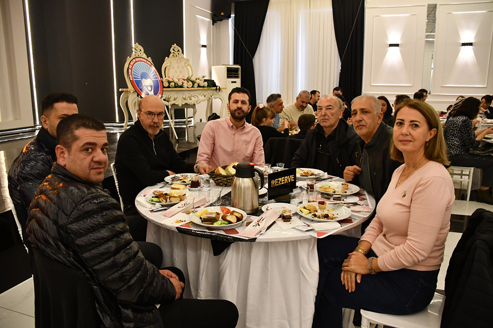 Cca99199 9A3F 42E8 B105 2Ada0756F2F9