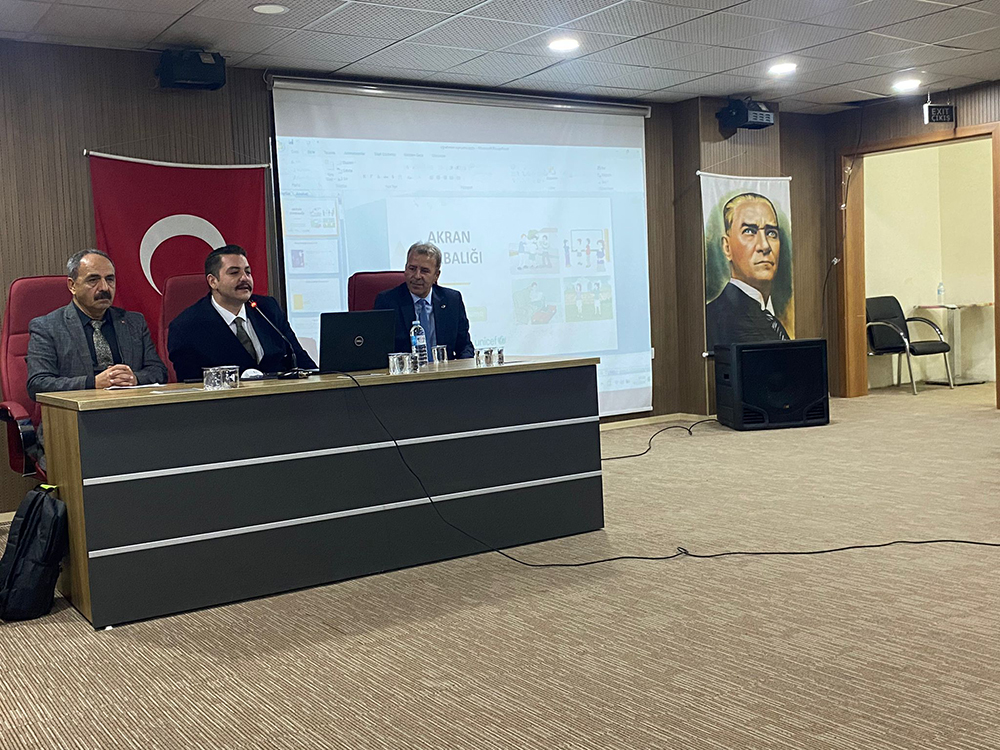 Afd69C83 5B19 4Ae3 B6F8 68D82A6D95D6