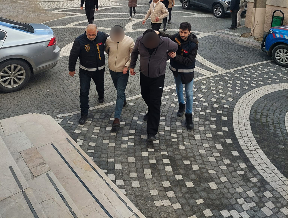 9C5F238E F6E2 4D98 A4Bc 62A93459C69B