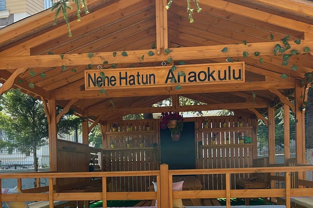 Nene Hatun (1)