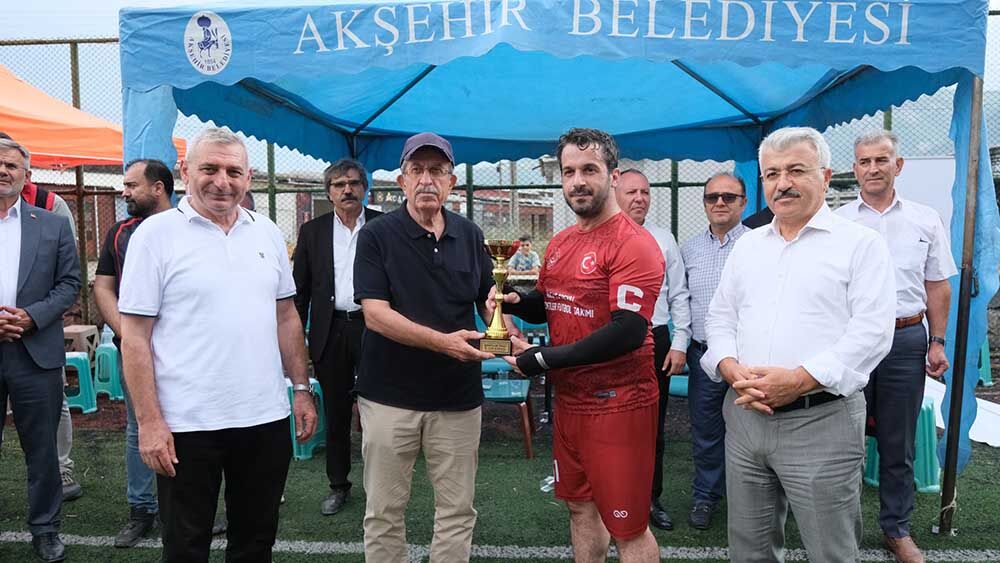 Maç (2)